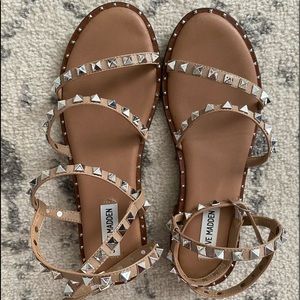 Steve Madden Travel Tan Studded Sandals